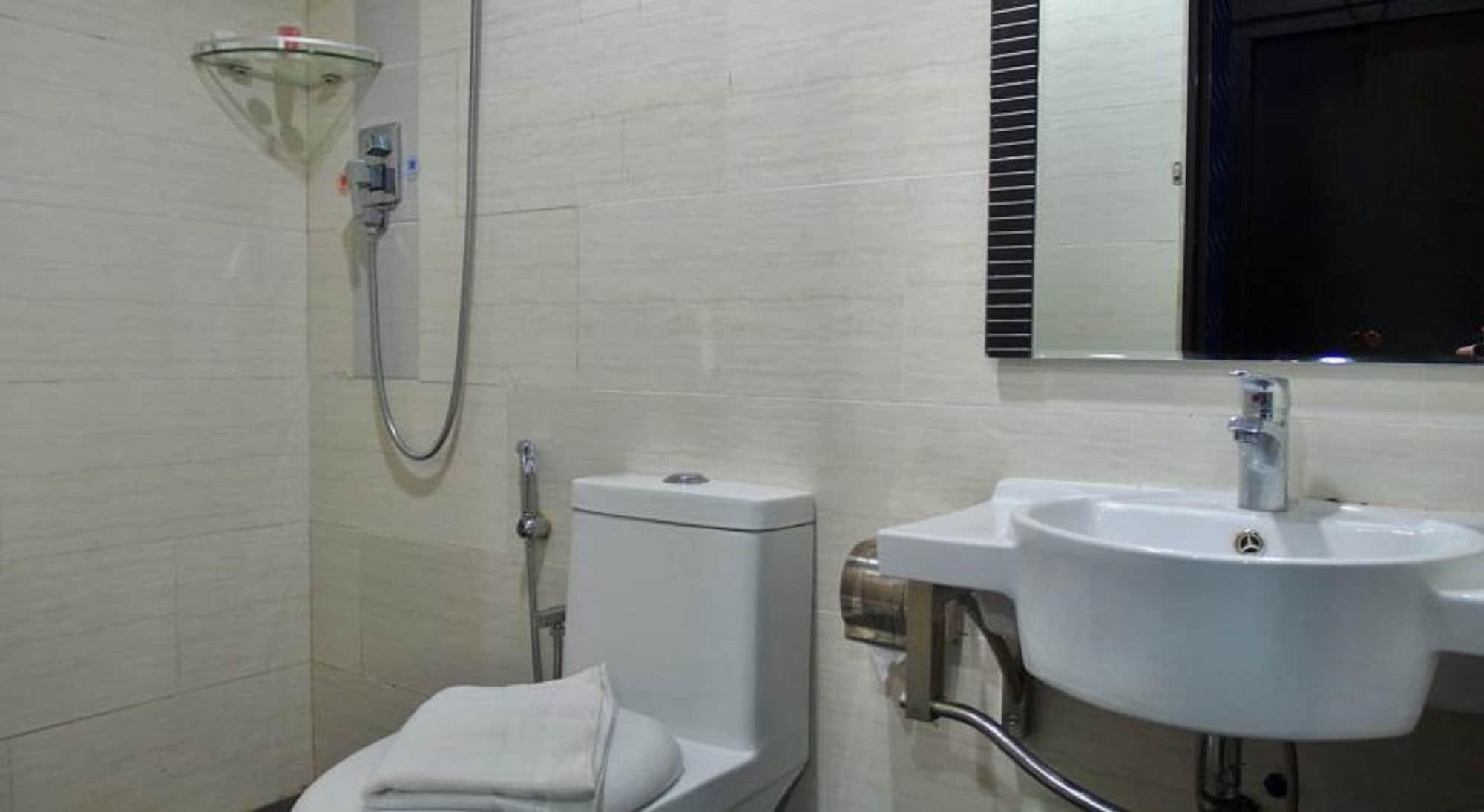Classic Kinabalu Hotel Kota Kinabalu Buitenkant foto