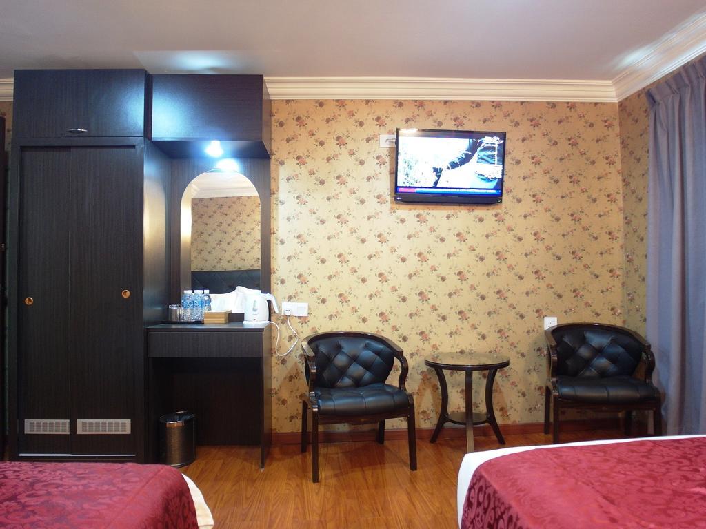 Classic Kinabalu Hotel Kota Kinabalu Buitenkant foto